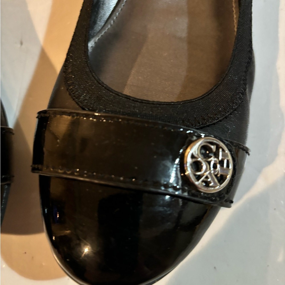COACH Black Leather & Patent Chelsea Flat SHOES 7.5 - Picture 3 of 12